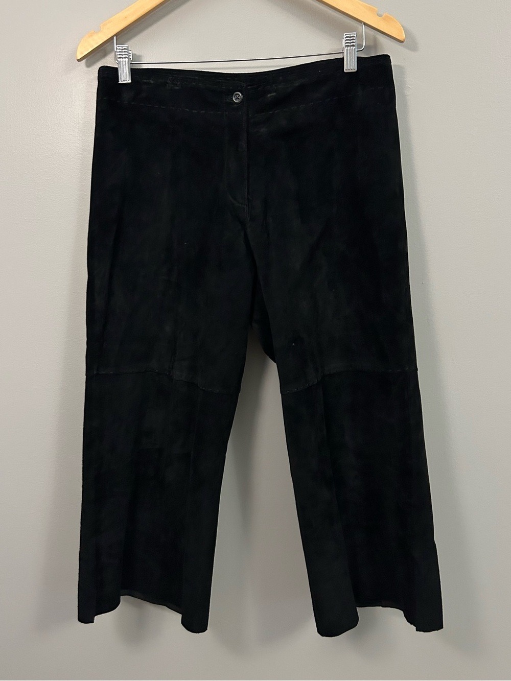 Provence Leather Black Cropped Suede Pants Size 10